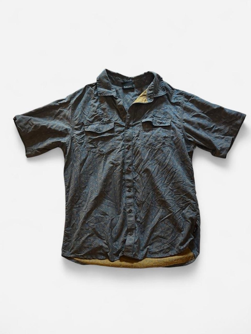 Sherpa blue button up shirt with yellow accents Size L